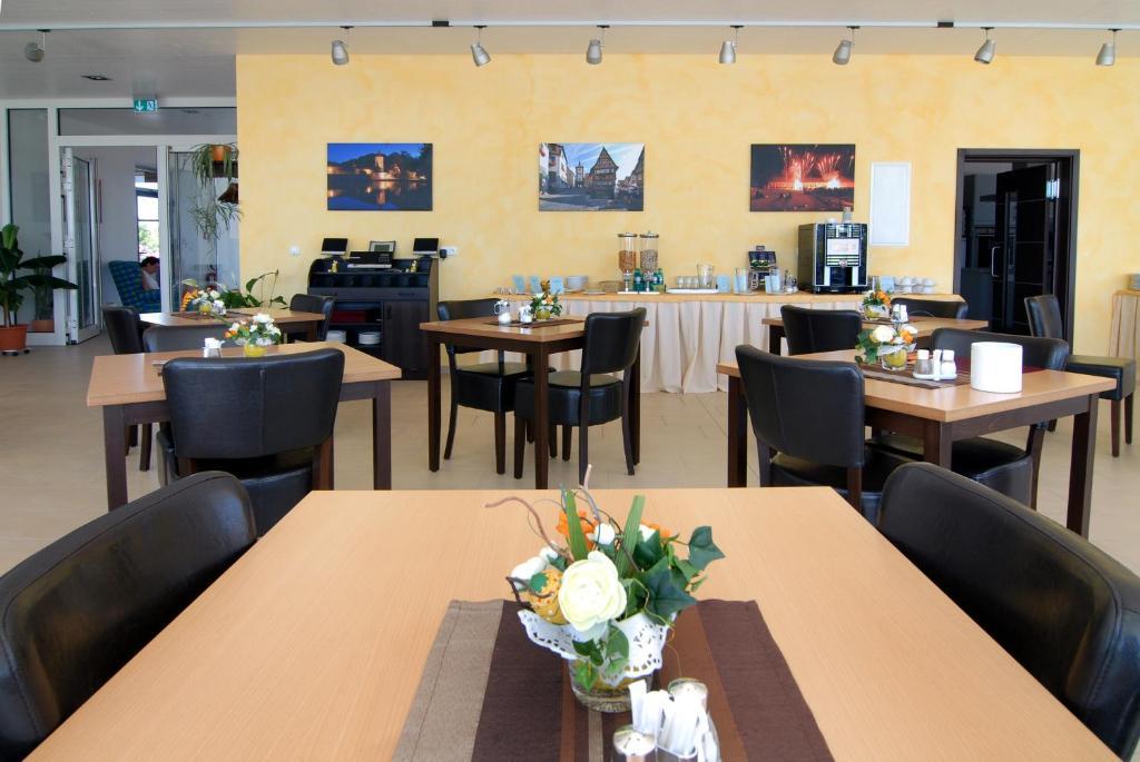 弗兰肯高地酒店 Aurach 外观 照片